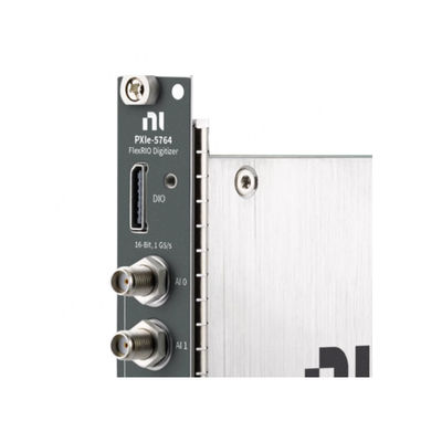 Customizable 4-Channel PXI FlexRIO Digitizer with 3.3 V Voltage Family and 100 kΩ Input Impedance
