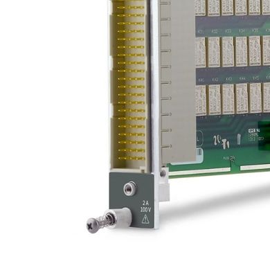 National Instruments PXI-2522 PXI Relay Module With 3 SPDT Relays 2A Switching Current 100V OEM
