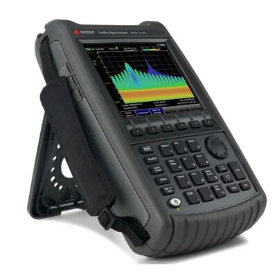 Keysight N9918B FieldFox Handheld Microwave Analyzer with 120 MHz Real-Time Bandwidth 115 dB Dynamic Range and Lightweight 3.4 kg Design